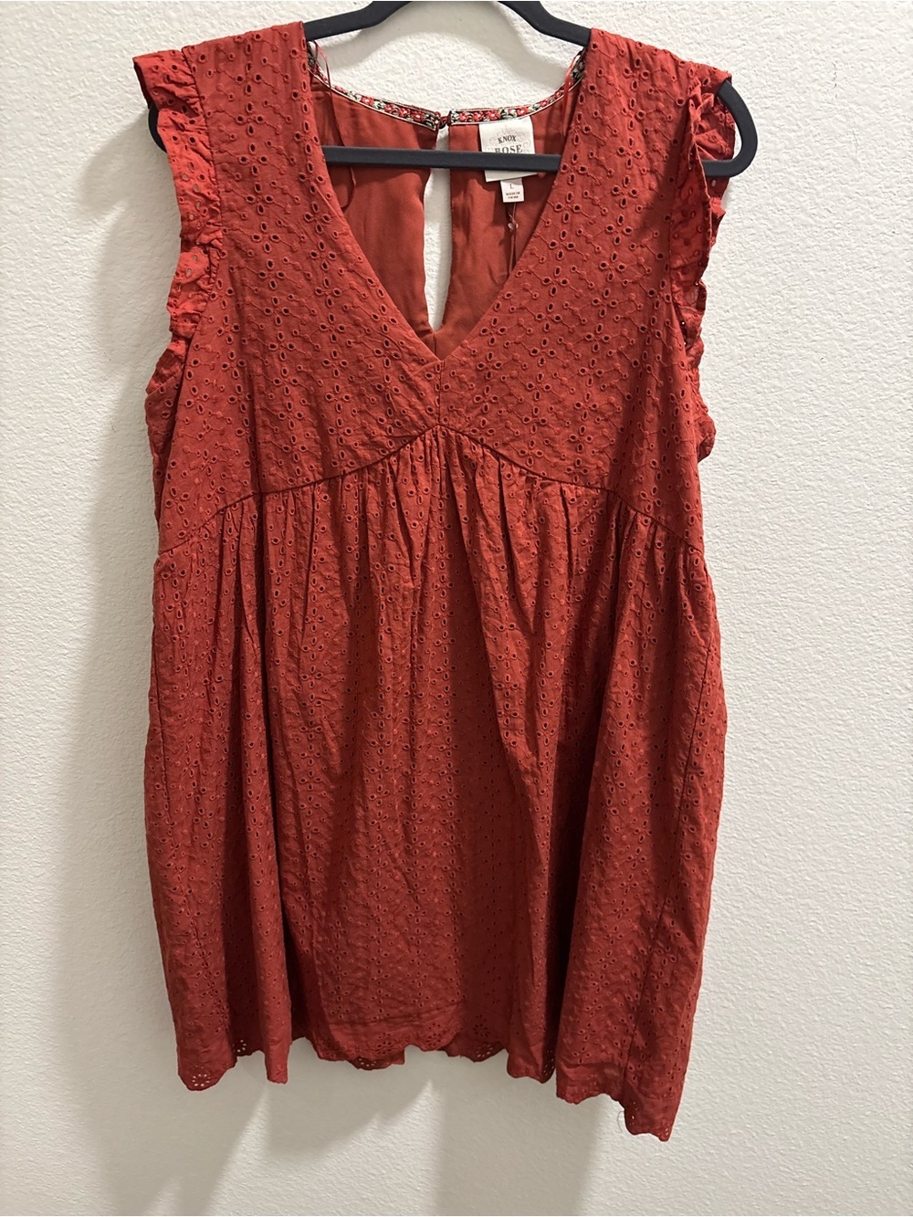 NWT Knox Rose Eyelet V-Neck Ruffle Sleeve Women's Dress, size L